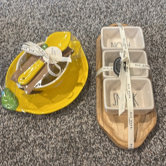 Lot of 2. Rae Dunn 3 pc Wooden Snack Tray. 3 pc lemon dessert plate /bowl. new - Picture 3 of 12